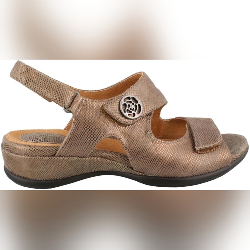 Clarks 9XW Metallic Leather Adjustable Elegant Pewter Brown Women's Sandals